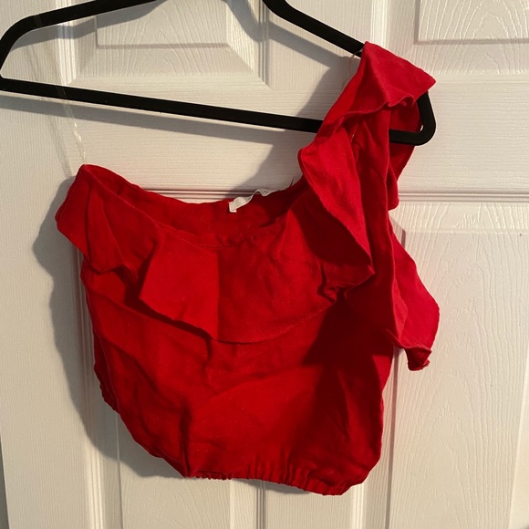 ASTR RUFFLE ONE SHOULDER TOP - Picture 4 of 6